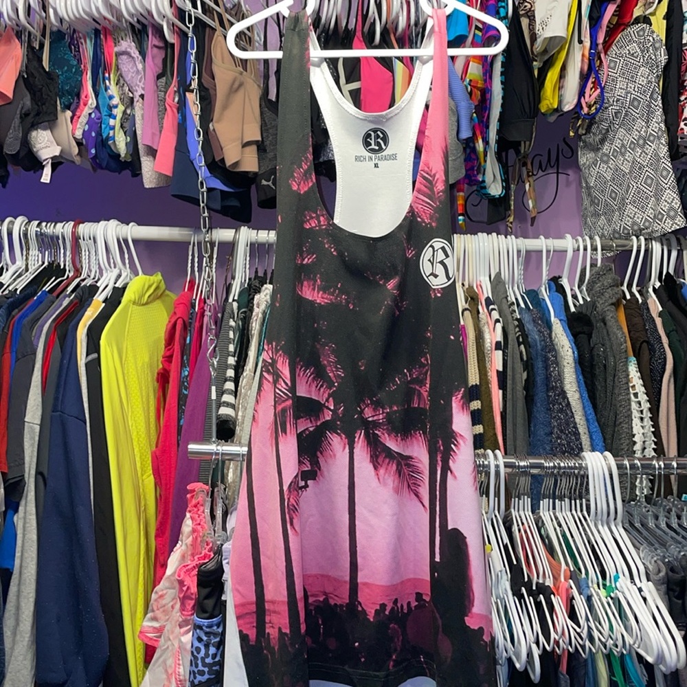Rich & Paradise XL white and pink lightweight workout tank top